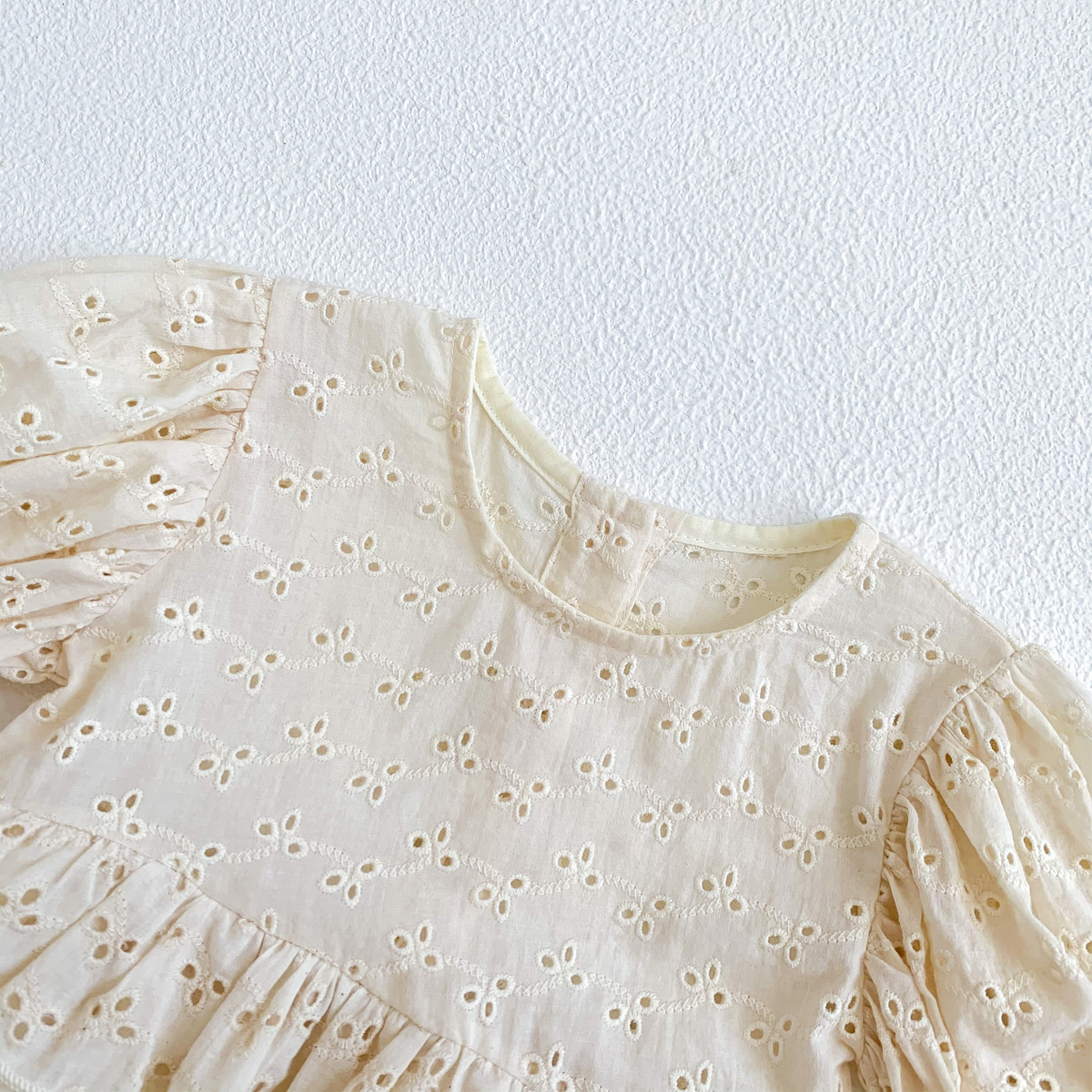 BRODERIE ANGLAISE SHORT SLEEVED ROMPER IN CREAM - Vintage Blossom