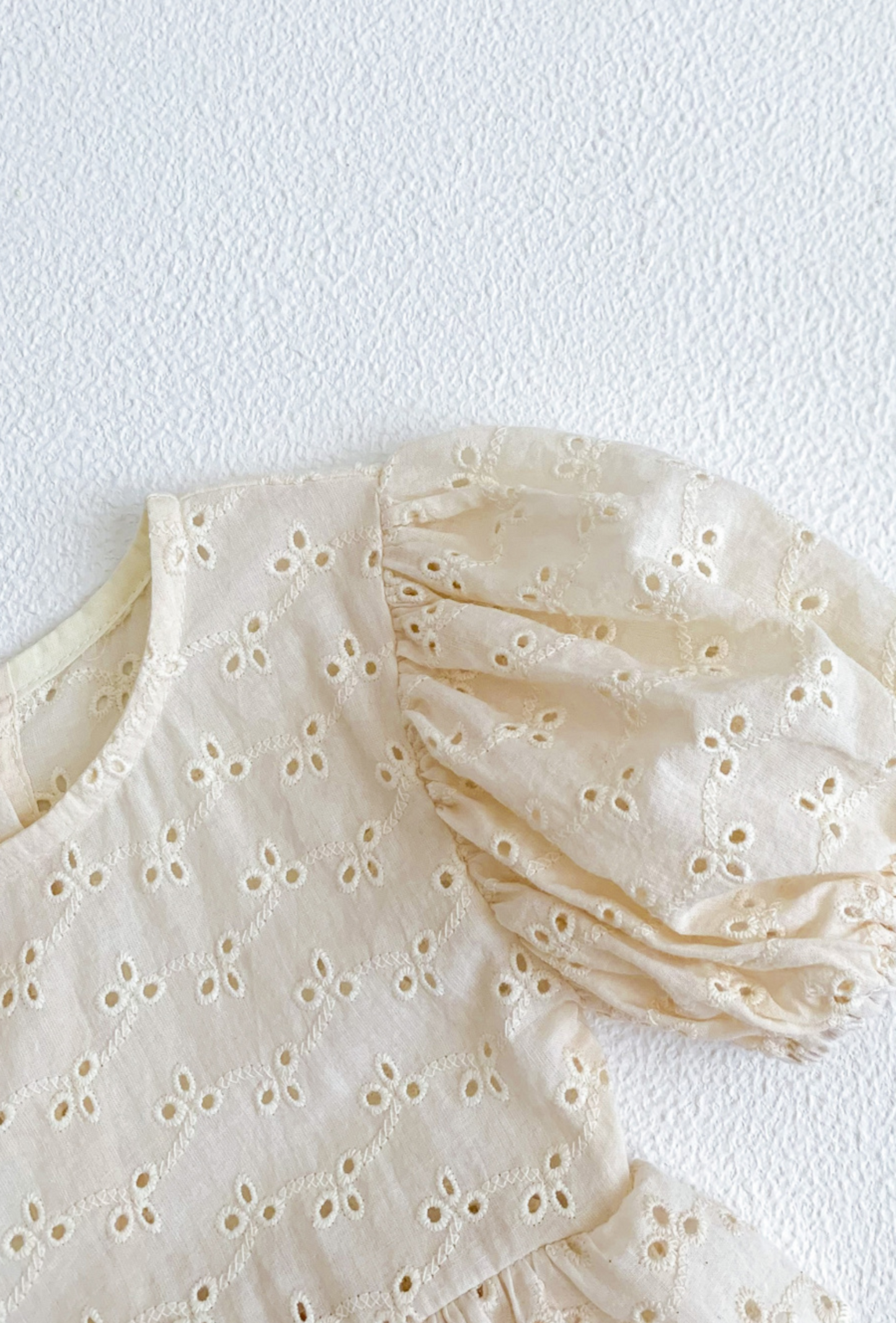 BRODERIE ANGLAISE SHORT SLEEVED ROMPER IN CREAM - Vintage Blossom