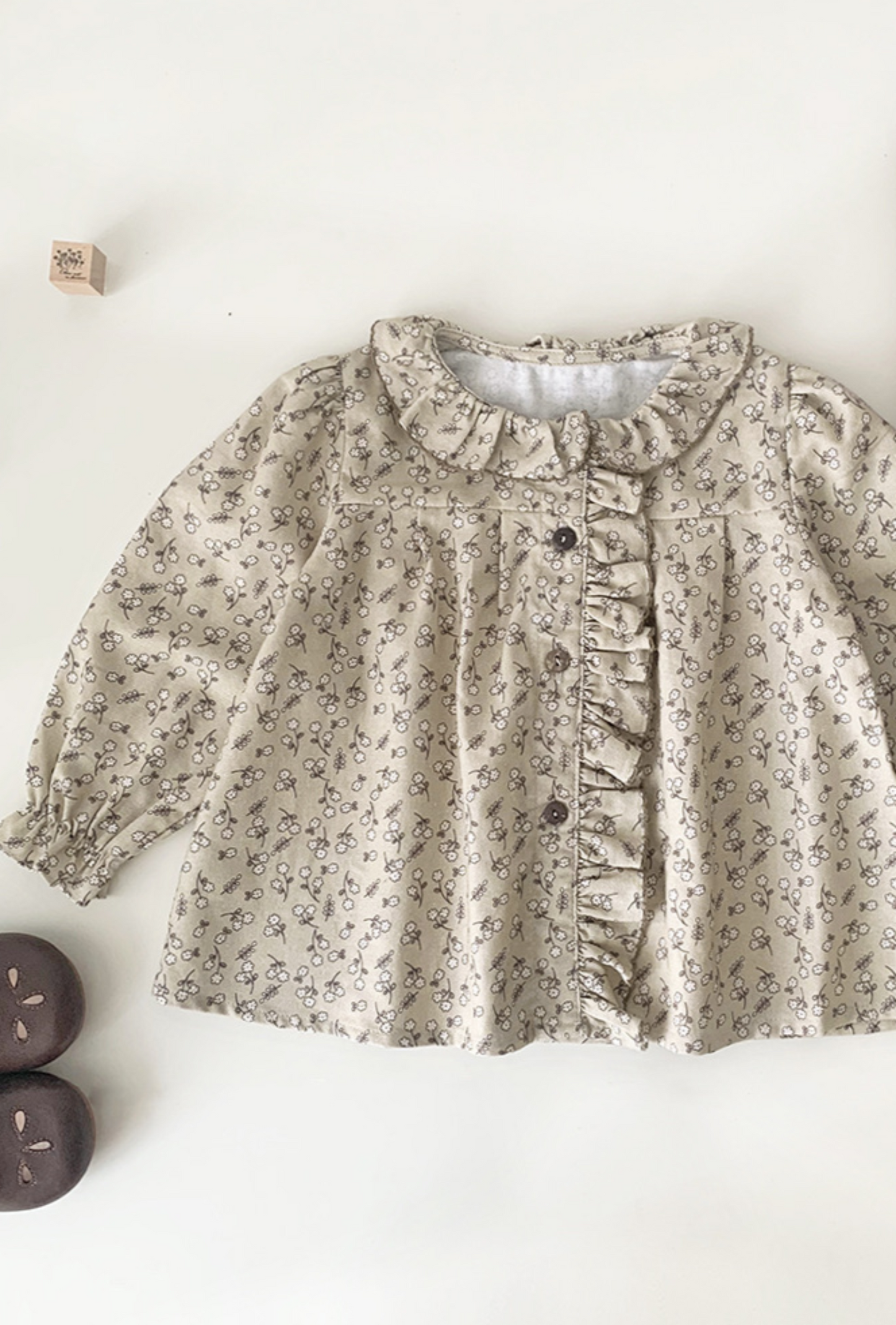 COTTON FRILL DETAIL BLOUSE - Vintage Blossom