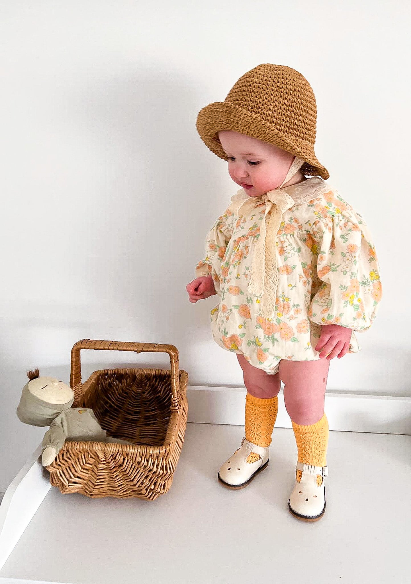 NOLA LACE PETER PAN COLLAR FLORAL ROMPER - Vintage Blossom