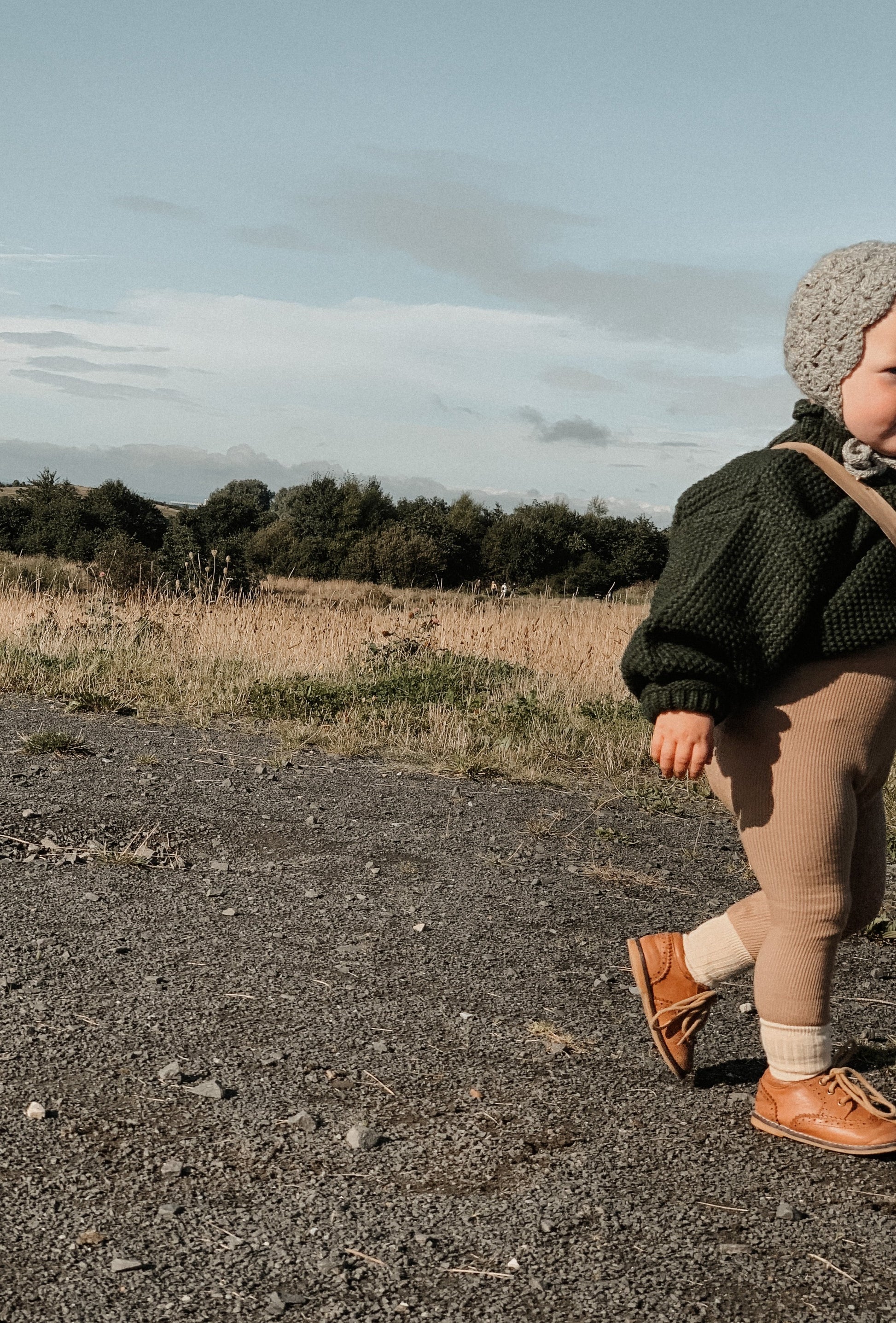 BOTTLE GREEN OVERSIZED KNIT JUMPER - Vintage Blossom