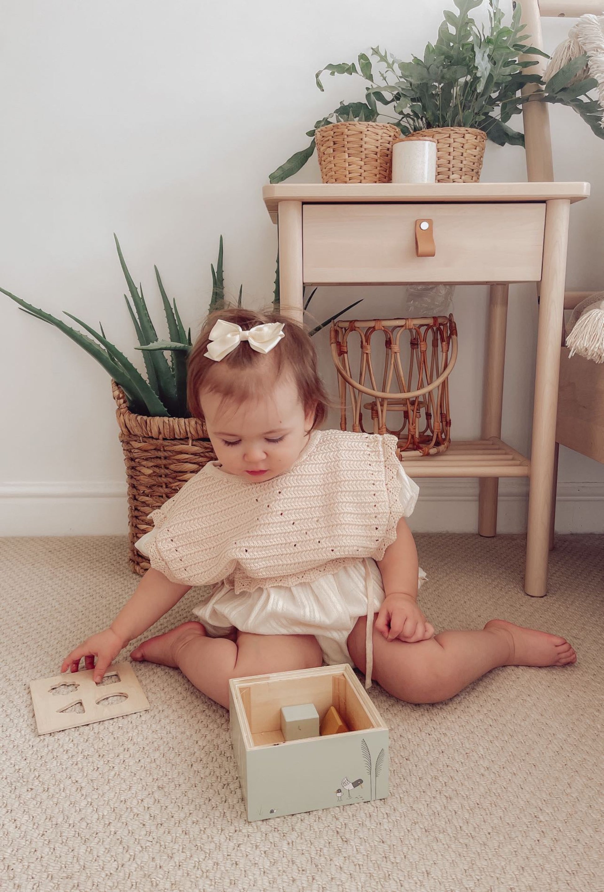 EVELYN KNIT TIE VEST IN BEIGE - Vintage Blossom