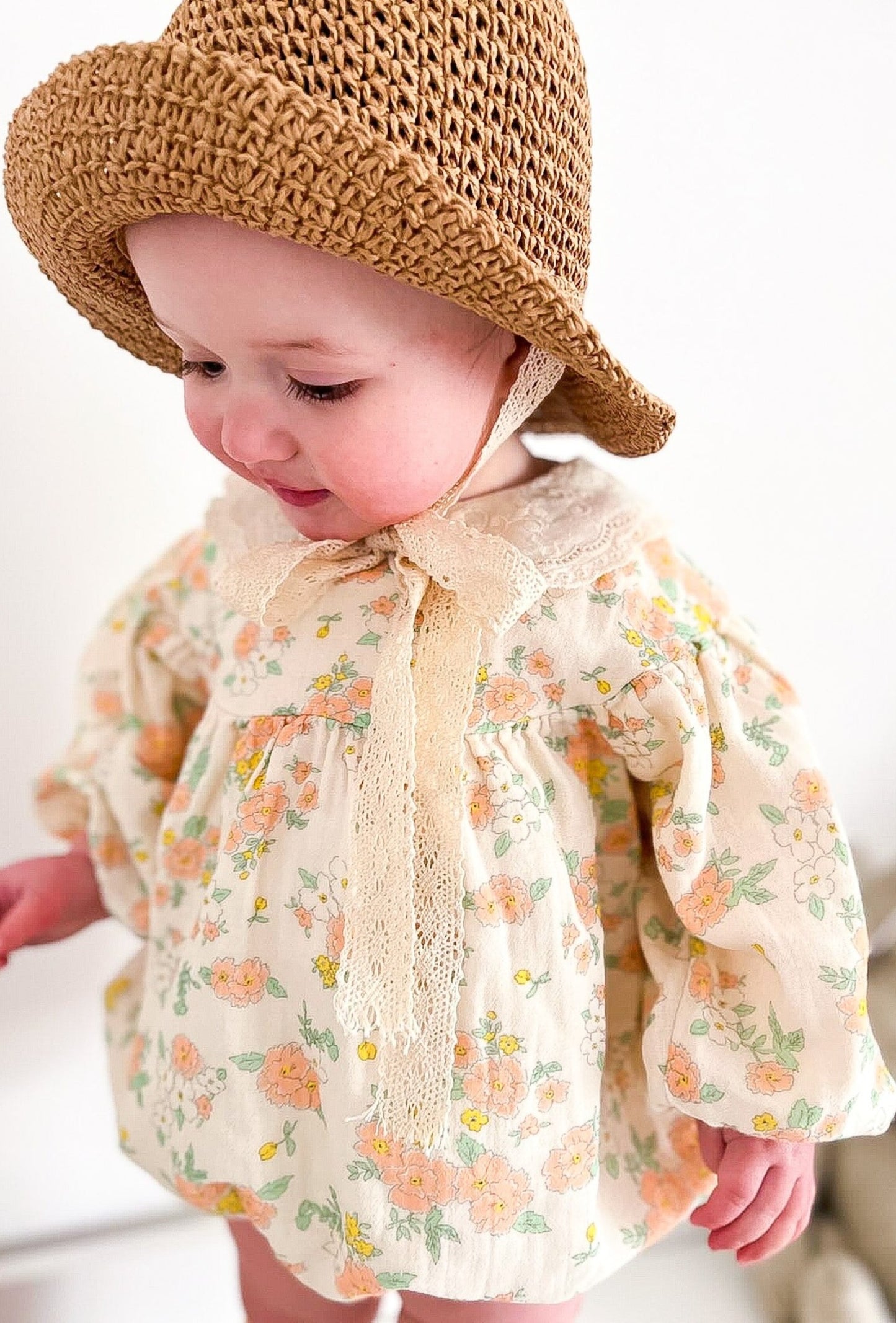 WICKER LACE TIE BONNET HAT - 2 COLOURS - Vintage Blossom
