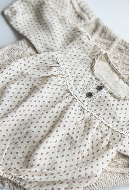 MIA NEUTRAL DOT ROMPER - Vintage Blossom