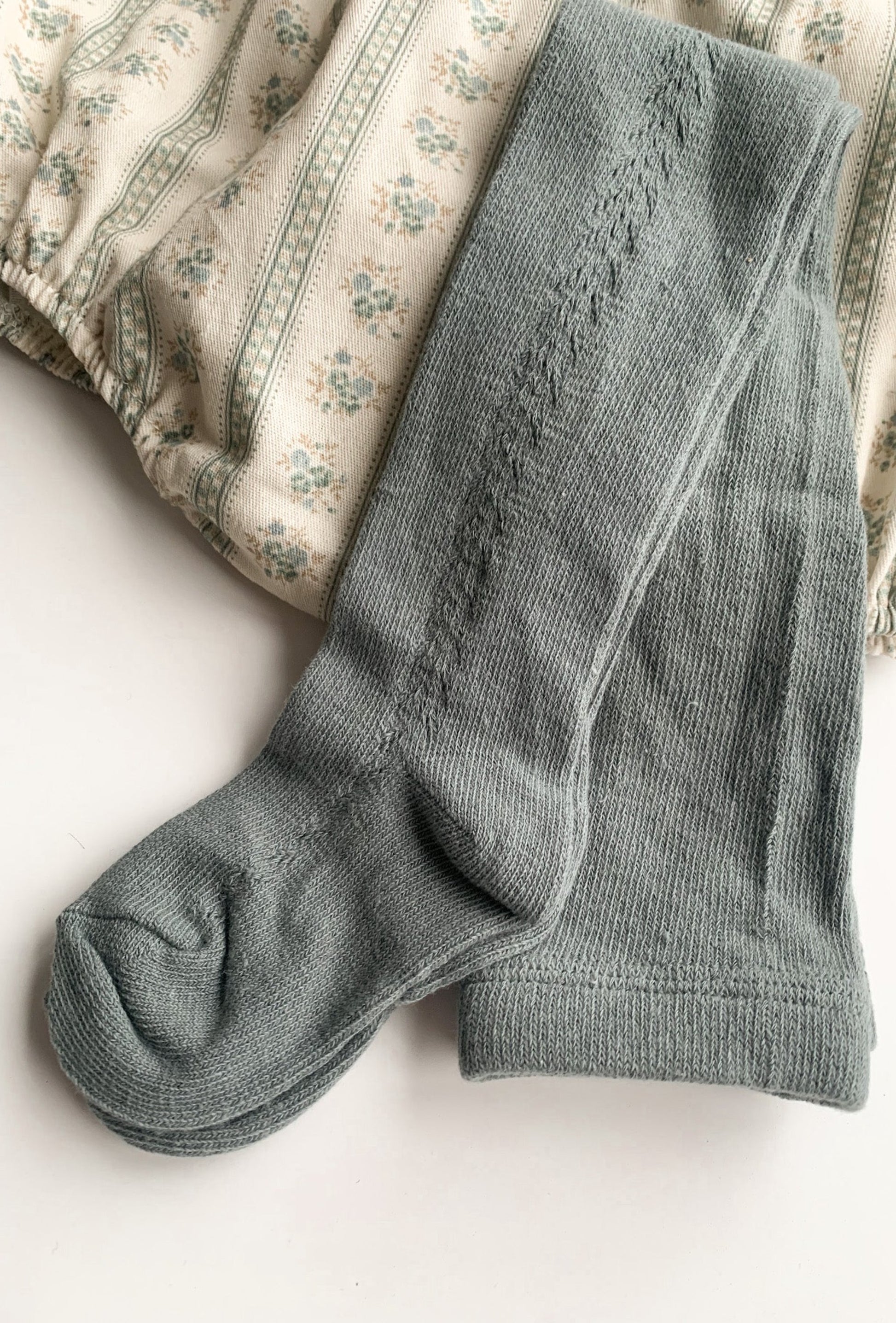 SOFT KNITTED SIDE OPENWORK TIGHTS IN DARK SAGE - Vintage Blossom
