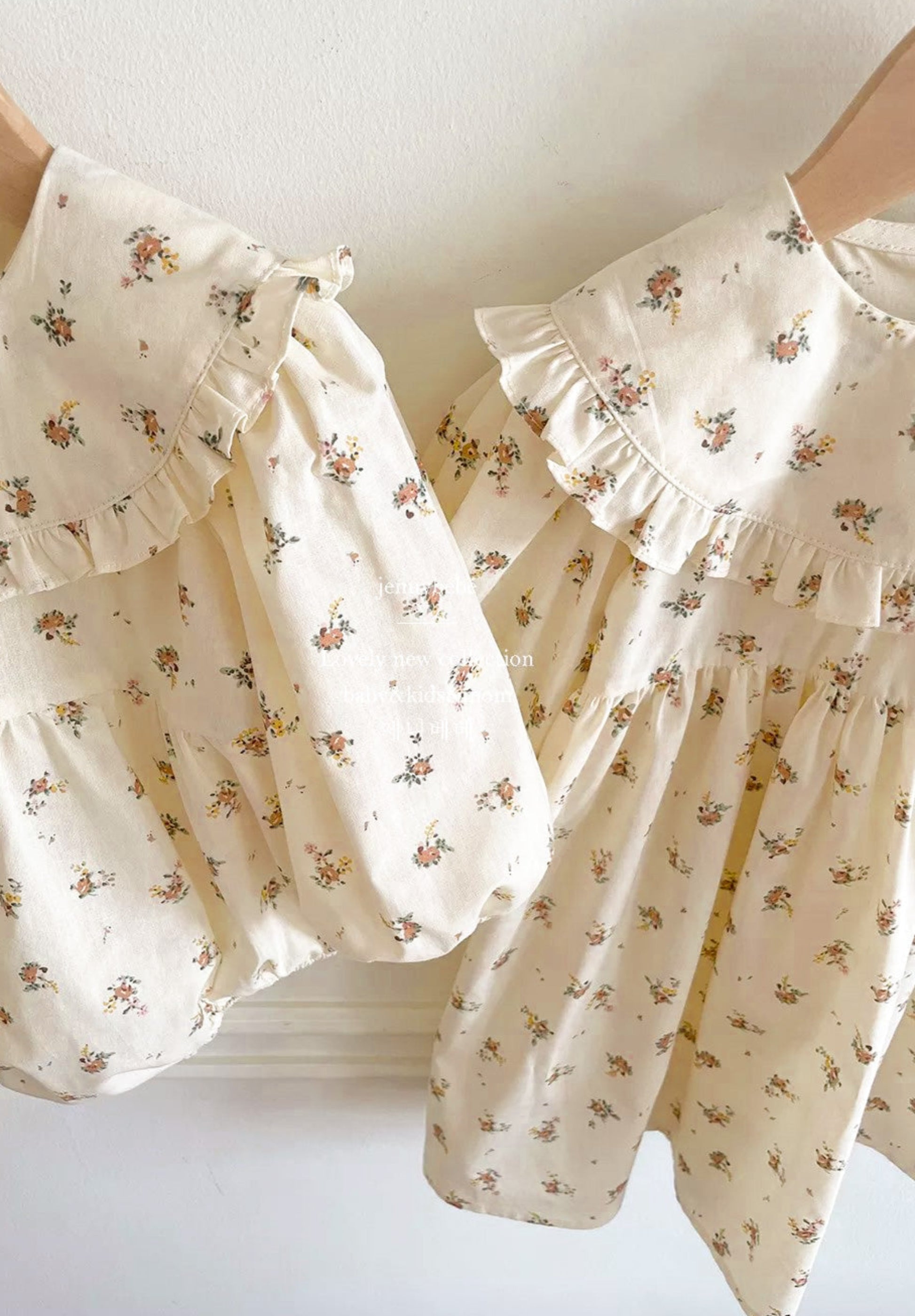 DOROTHY NEUTRAL OVERSIZED COLLAR ONE PIECE DRESS - Vintage Blossom