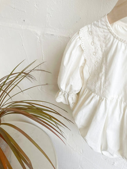 HARLOW BRODERIE ANGLAISE ROMPER - Vintage Blossom